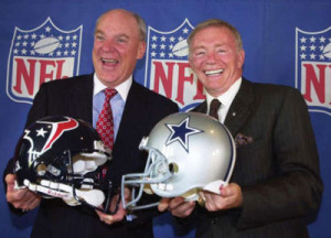 NFL owners: Bob McNair (l) and Jerry Jones 