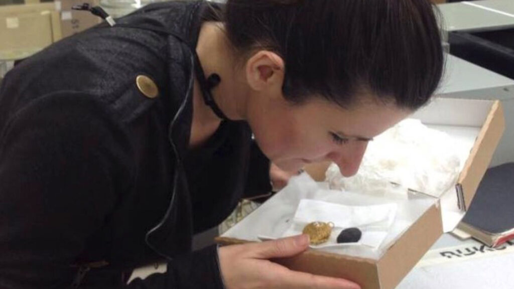 Dutch Museum Scents Out Europe’s Past