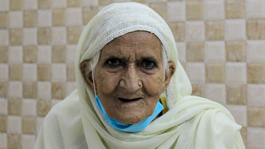 Gal Gadot Hails India’s Wonder Woman Bilkis Bano