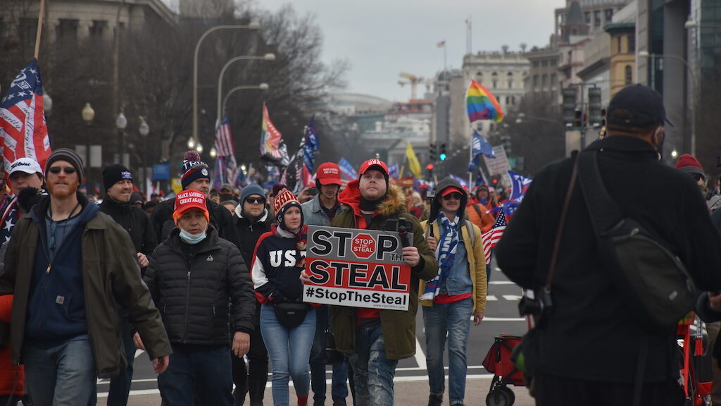 Before the Capitol Riot, a Sea of Thousands of Trump Supporters Gathered