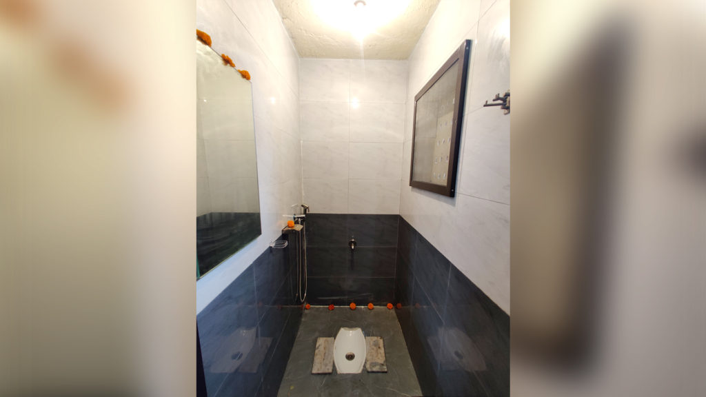 In Slum Near Mumbai, Youth Group Builds Special Room For Female Hygiene