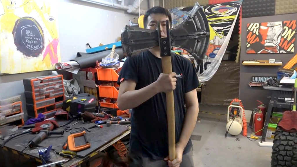 VIDEO: Thor is a Marvel: Superheo Fan Recreates Iconic Movie Weapons