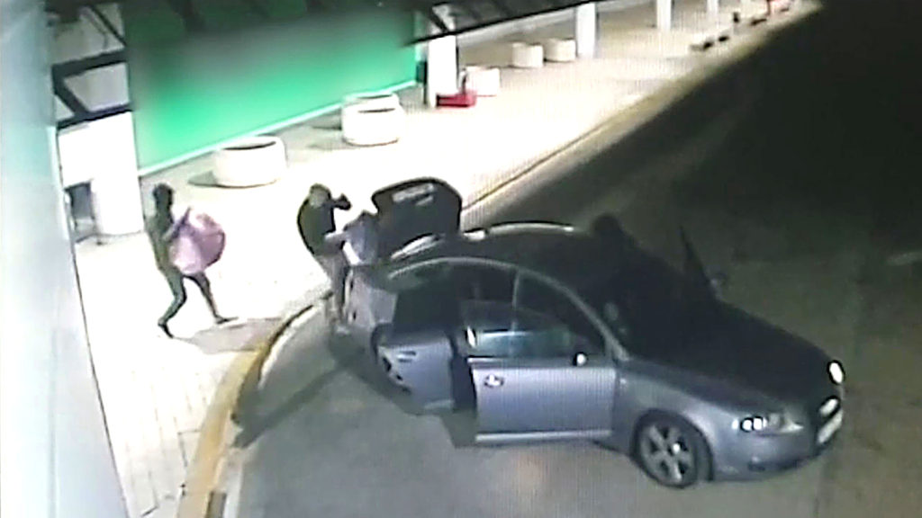 VIDEO: Brand Theft Auto: Top End Ram Raid Gang Ambushed By Cops