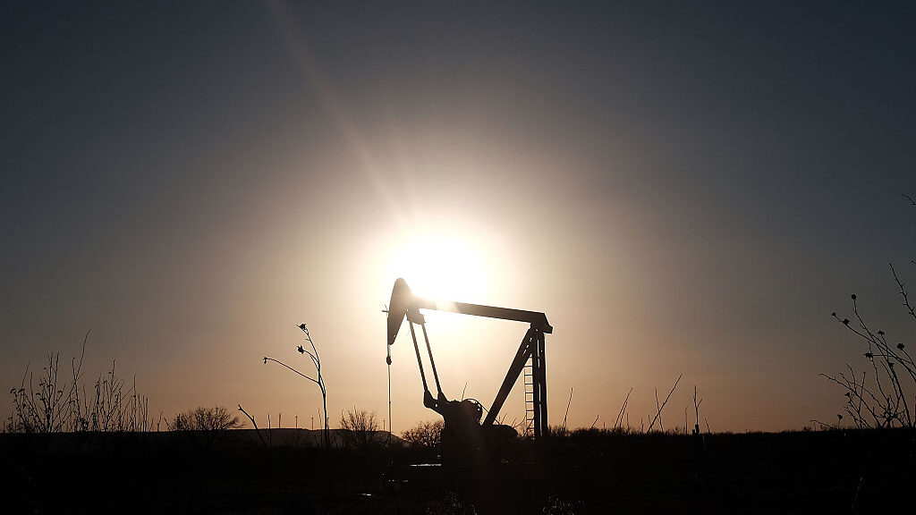U.S. Oil And Gas Data Negative For Oil Prices, But Suez Issues Steal The Show
