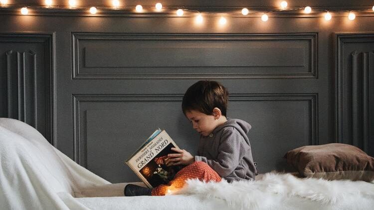 Hay que inculcar el hábito de la lectura en los niños