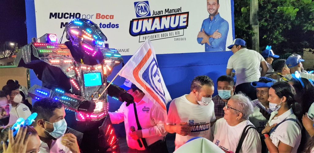 Campañas políticas atraen a votantes con eventos pintorescos