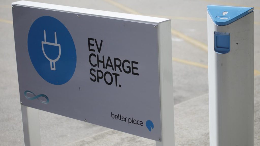 Australia’s New South Wales Minister Urges Electric Car Tax Delay