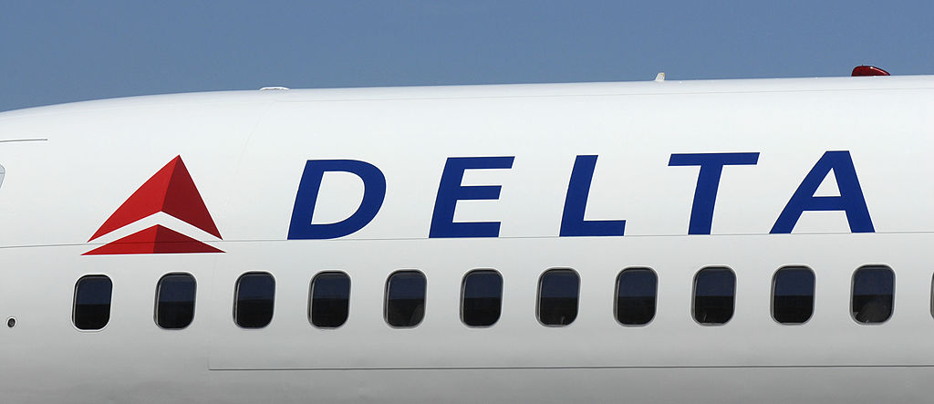 EXCLUSIVE: Eyewitness Who Wrestled With A Would-Be Hijacker On Delta 386 Tells Harrowing Tale