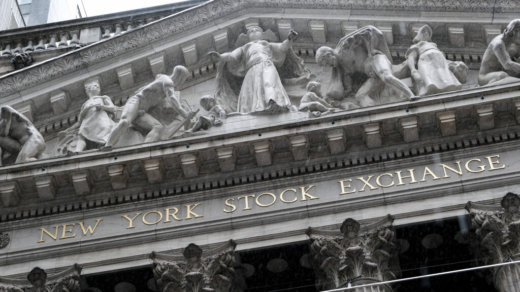 Global Banks Show Tantalizing Signs Of Stability: S&P