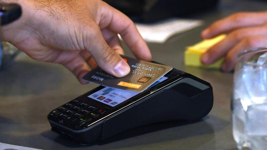 Australia June Spending Likely Fell, Worse To Come