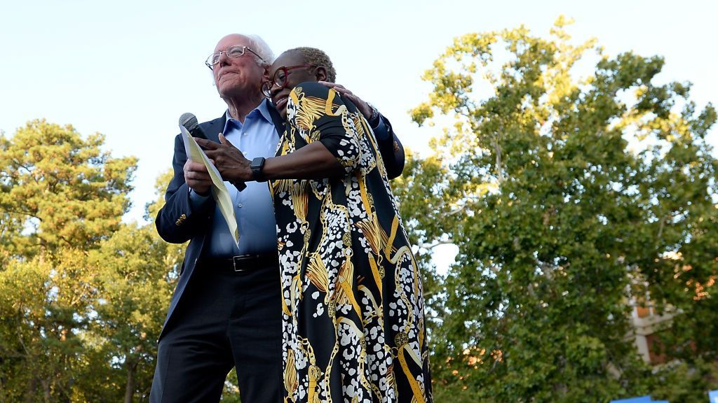 Tregua entre demócratas motivada por elección de Biden se rompe; Clinton y Sanders respaldan a sus candidatos en Ohio