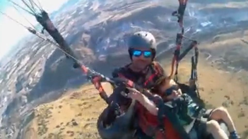VIDEO: Air-Devil Dad: Paragliding Fan Takes Four-Year-Old Son On First Flight