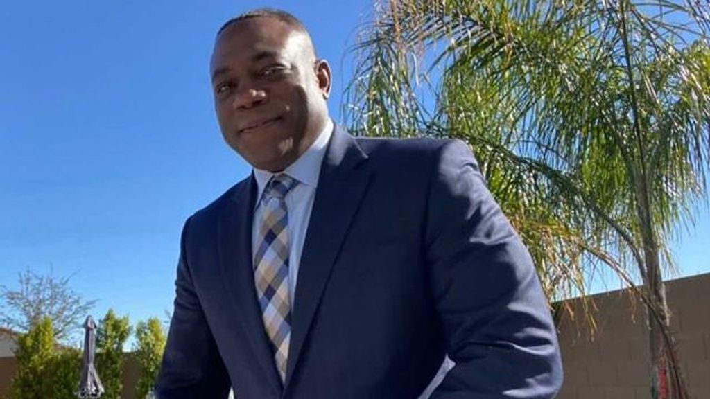 Celebrating Life: The Journey From Drug Dealer To Vice President Of A Fortune 1000 Company