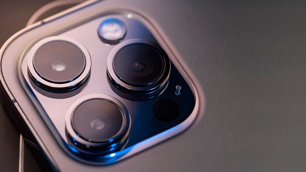 Apple’s New IPhones May Feature Cinematic Video Portrait Mode