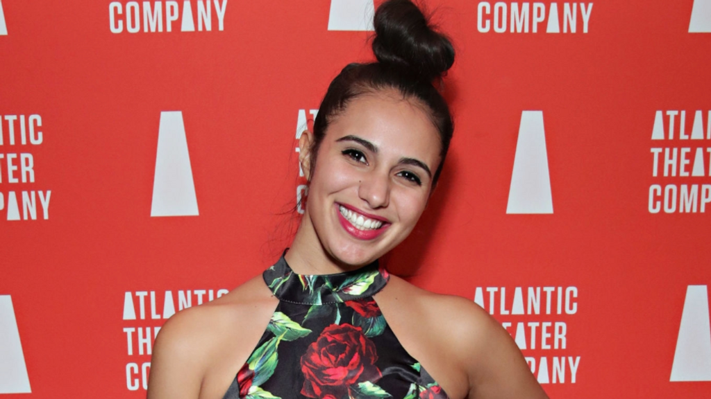 Analisa Vélez coprotagonizará relanzamiento de ‘The Game’, en Paramount+