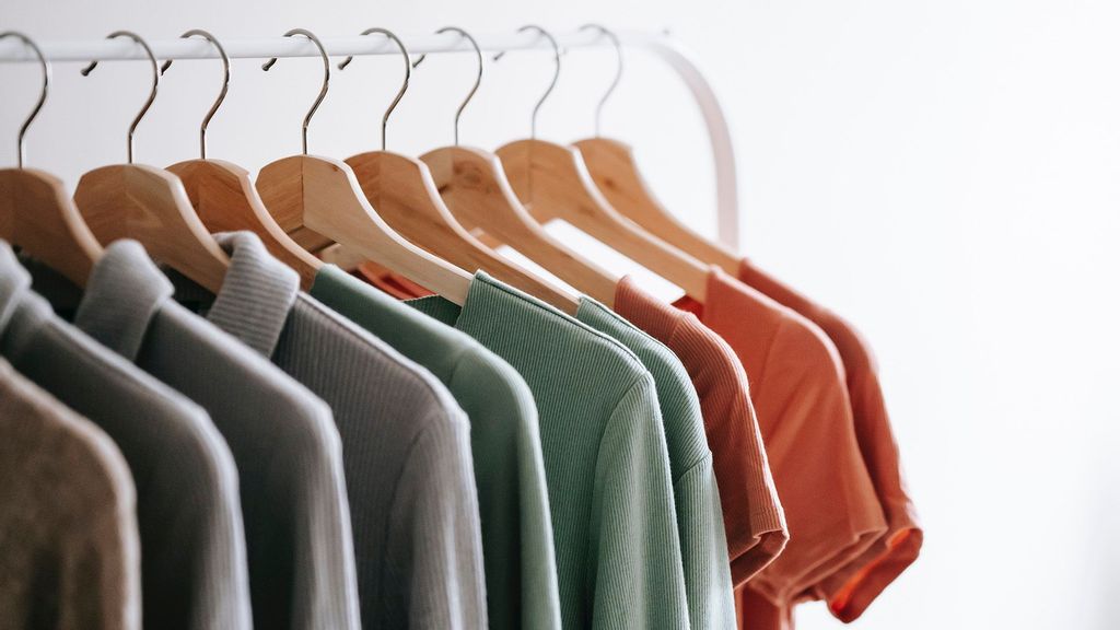 Second Wave To Fray Apparel Retail Growth, Profitability In India: Rating Agency Crisil