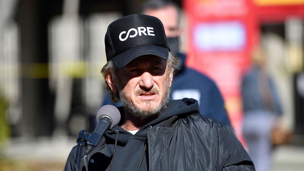 Sean Penn Stands By His Vaccination Request In Theaters And On Sets