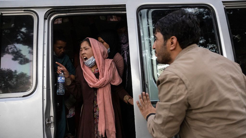 PHOTOS: 400,000 Afghans Displaced In Mega Humanitarian Crisis