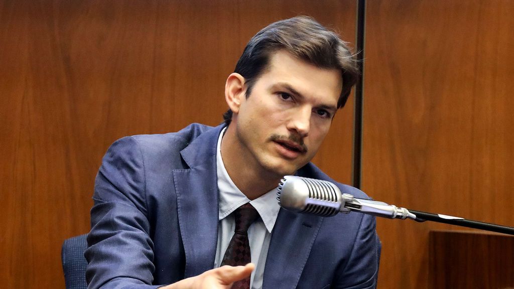 Ashton Kutcher Cast Opposite Reese Witherspoon In Netflix’s “Your Place Or Mine”