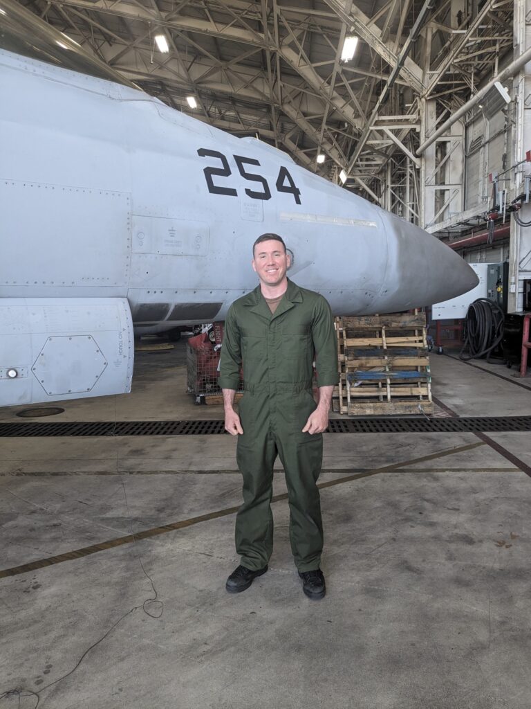 Fort Lauderdale native supports U.S. Navy’s Super Hornet Jet Aircraft Demonstration Team