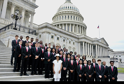 Congresswoman Frederica Wilson, representing Florida’s 24th district, recently took a group of young scholars from the 5000 Role Models program on a trip to Washington, D.C.