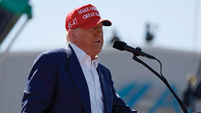 Over 700 Security Officials Endorse Kamala Harris Over ‘Unfit’ Trump