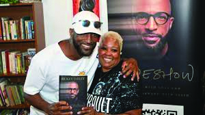 Rickey Smiley Brings Story of Trauma, Faith and Spirit to Soutel Dr.