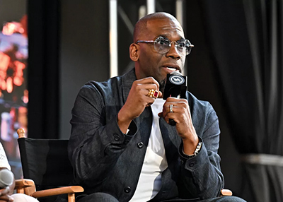 Pastor Jamal Bryant Urges Church To Donate Food Over Money Amid SNAP Cuts Photo: Getty Images North America